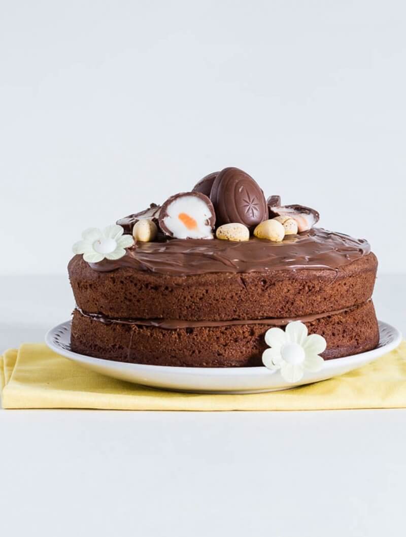 Creme Egg Nutella Cake| Layer Cakes for Easter round-up on FlavoursandFrosting.com